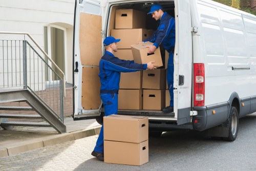 Local removals support for Kingston homes and flats