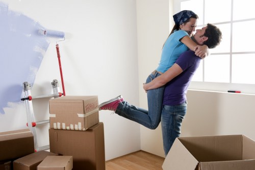 Truck hire service for moving furniture in Kingston