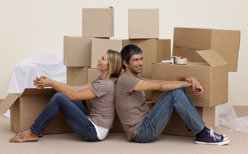 Commercial removal van support for Kingston offices and shops